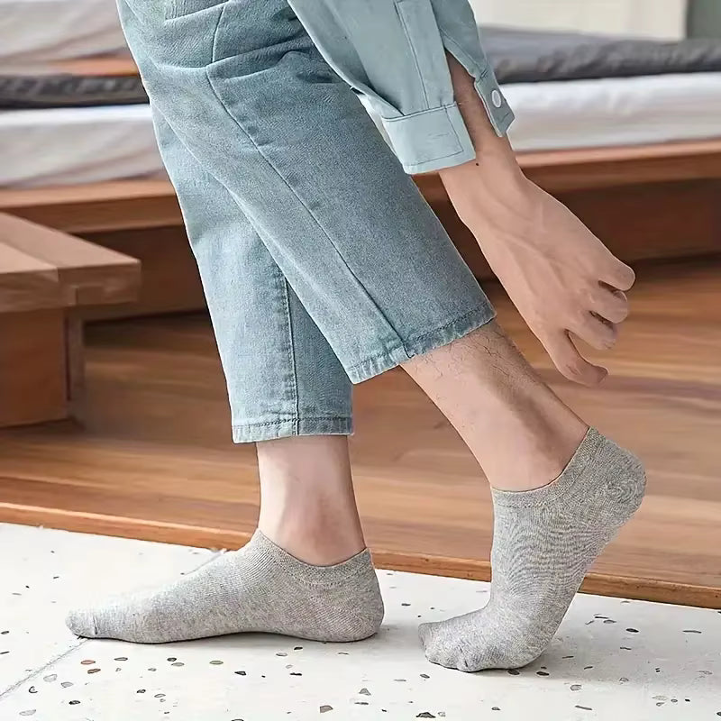 Unisex Comfort-Fit Ankle Socks – Breathable & Lightweight for Sports & Daily Wear